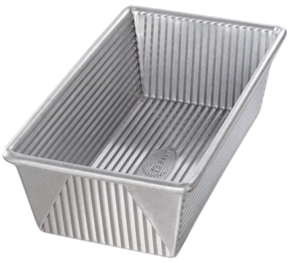USA Pan 1145LF loaf pan top view highlights even heat distribution