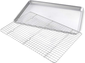 USA Pan 1607CR cooling rack inside pan highlighting built-in cooling option.