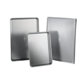 USA Pan cookie sheet close-up highlighting even heat and easy release during baking.
