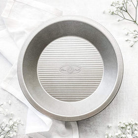 USA Pan durable aluminized steel pan built for long-lasting use.