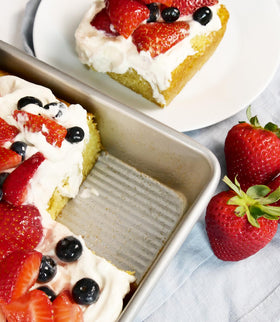 USA Pan with Americoat nonstick coating enables effortless release and quick cleanup.