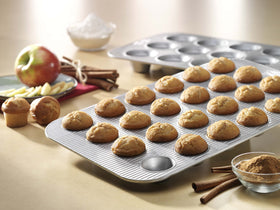 Americoat nonstick coating close-up on USA Pan bakeware