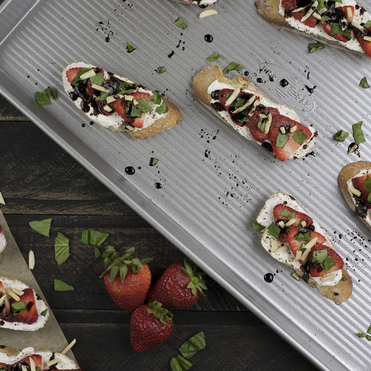 USA Pan easy-release design aids quick cleanup after busy baking sessions.