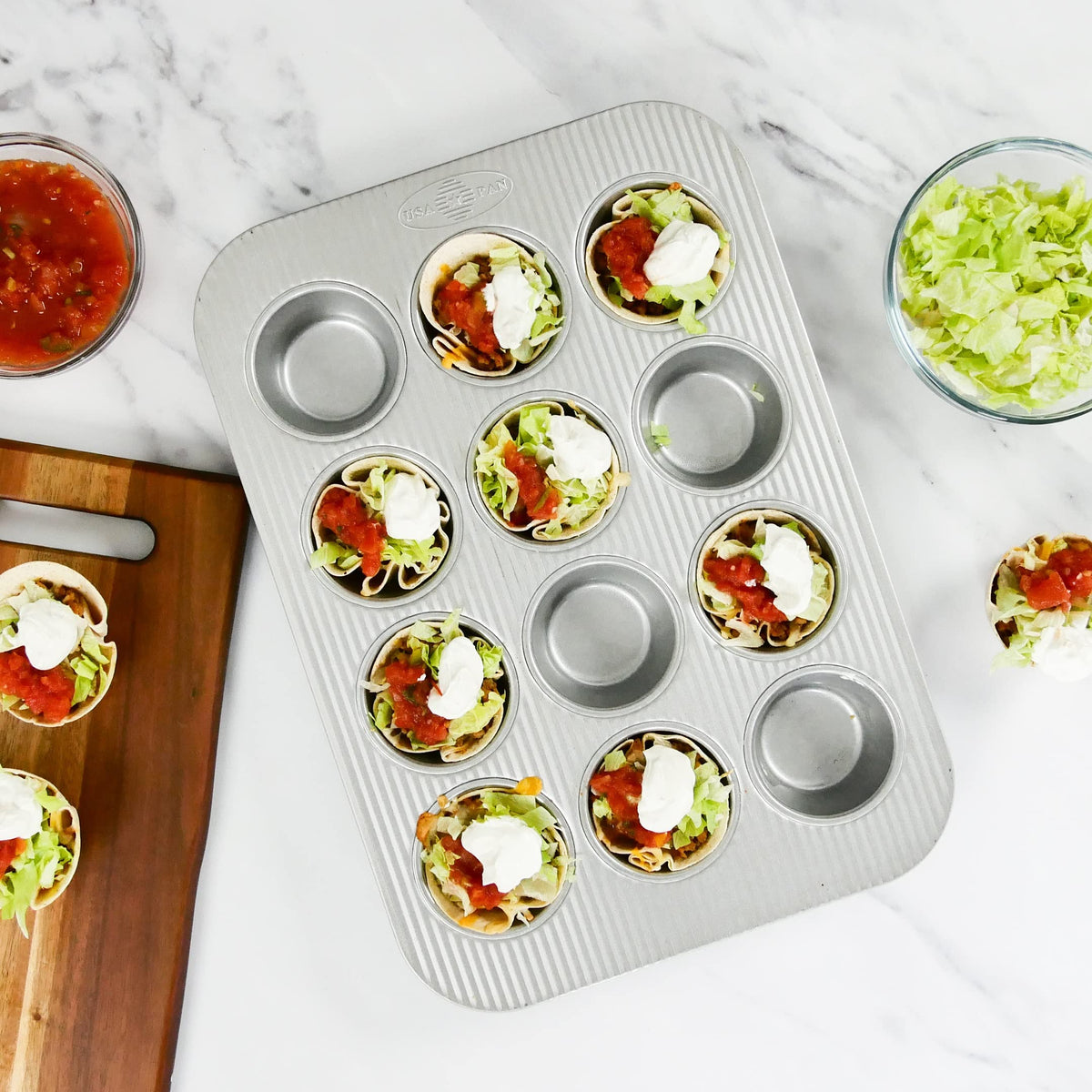 Made-in-USA label on USA Pan bakeware highlighting domestic quality.