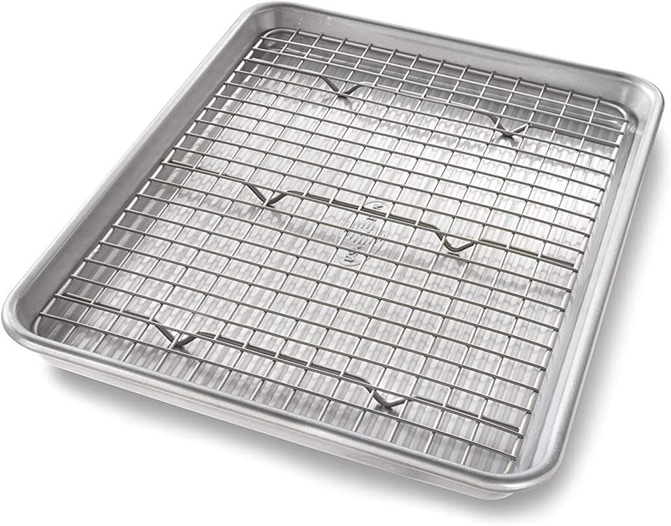 USA Pan quarter-sheet pan bakeware for even baking and easy release.