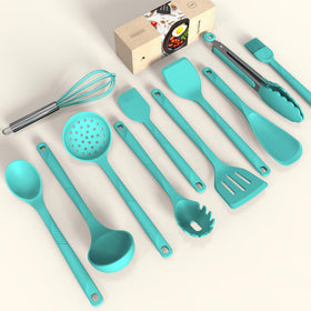 USECANO teal ladle close-up highlighting heat resistance for hot soups