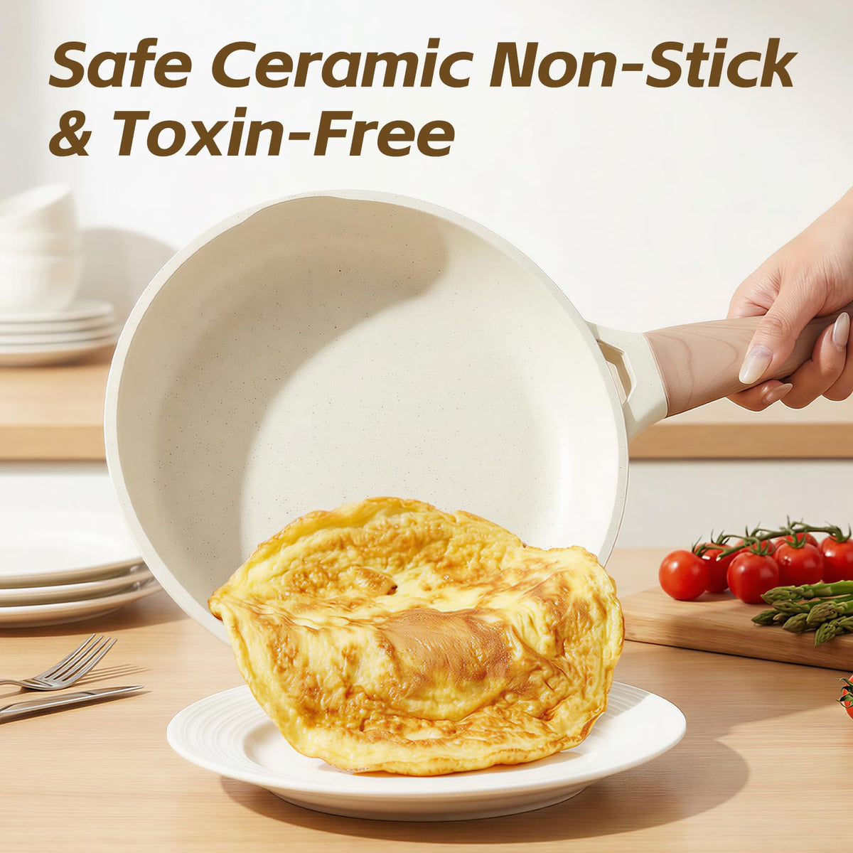 USELUCK ceramic pan with lid assembled for versatile cooking.