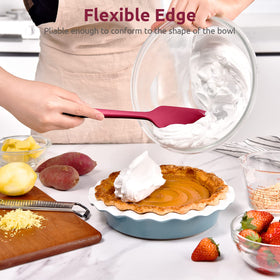 U-Taste dishwasher-safe silicone spatula for easy cleaning.