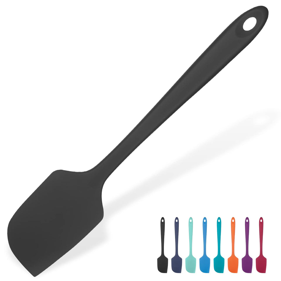 U-Taste heat-resistant silicone spatula up to 600°F for high-heat cooking.