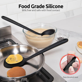 U-Taste utensils resist high heat without melting, suitable for hot pans