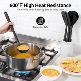 U-Taste soft silicone tip protects non-stick cookware during use