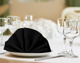Utopia Home napkins set for weddings, restaurants, and celebrations with timeless style.