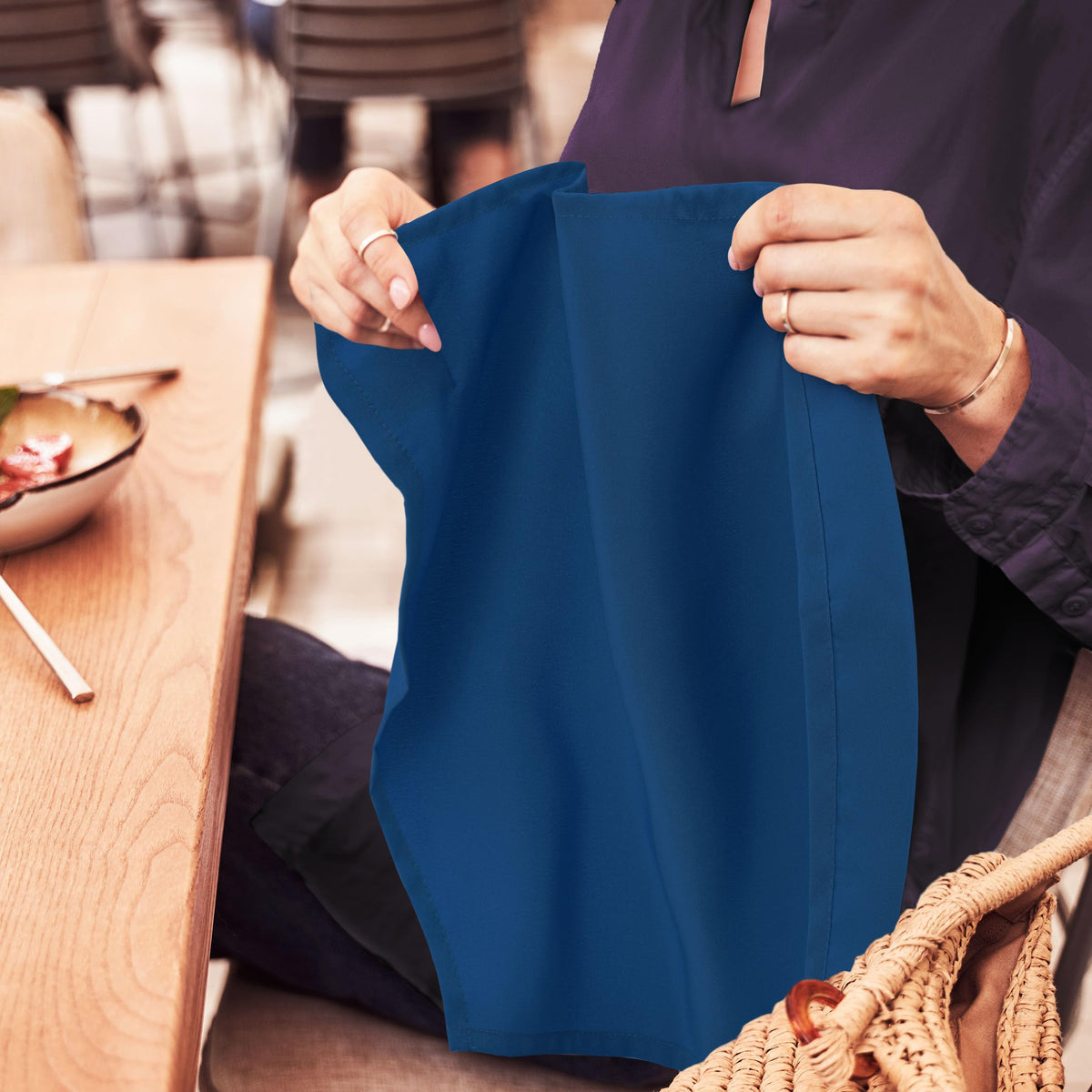 Utopia Home royal blue napkins ideal for weddings and parties