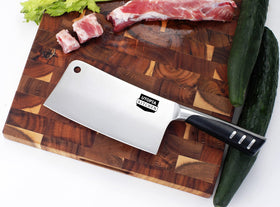 Ergonomic handle on the Utopia Kitchen cleaver provides secure grip