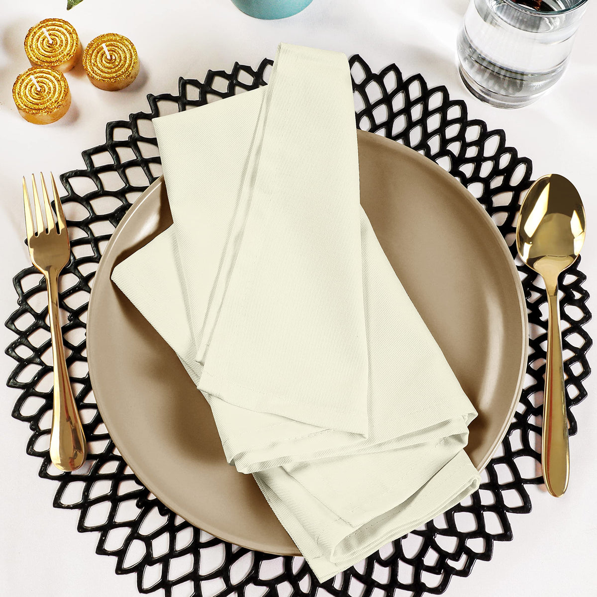 Utopia Kitchen washable napkins stay colorfast after machine washing.
