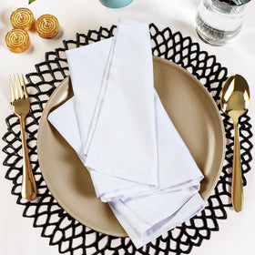 Utopia Kitchen 18x18 inch napkins elevate table presentation and ambiance.