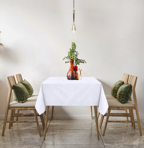 Utopia Kitchen picnic-ready white table cover for outdoor meals