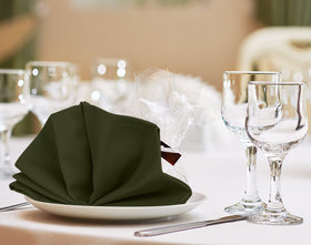 Utopia Kitchen restaurant-style napkins for professional guest settings