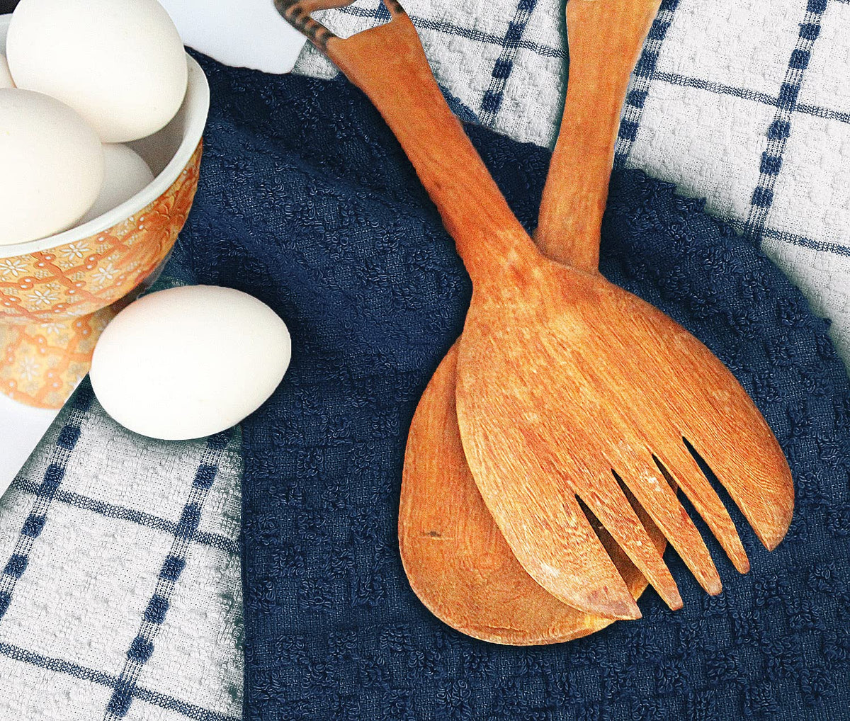 Utopia Towels absorbent towels for quick dish drying and surface cleanup.