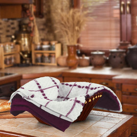 Utopia Towels towels designed for handling hot cookware and fast cleanups.