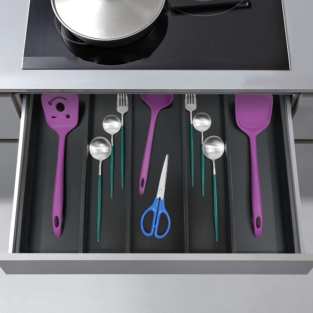 Utoplike expandable divider in-drawer shows adjustable compartments for knives