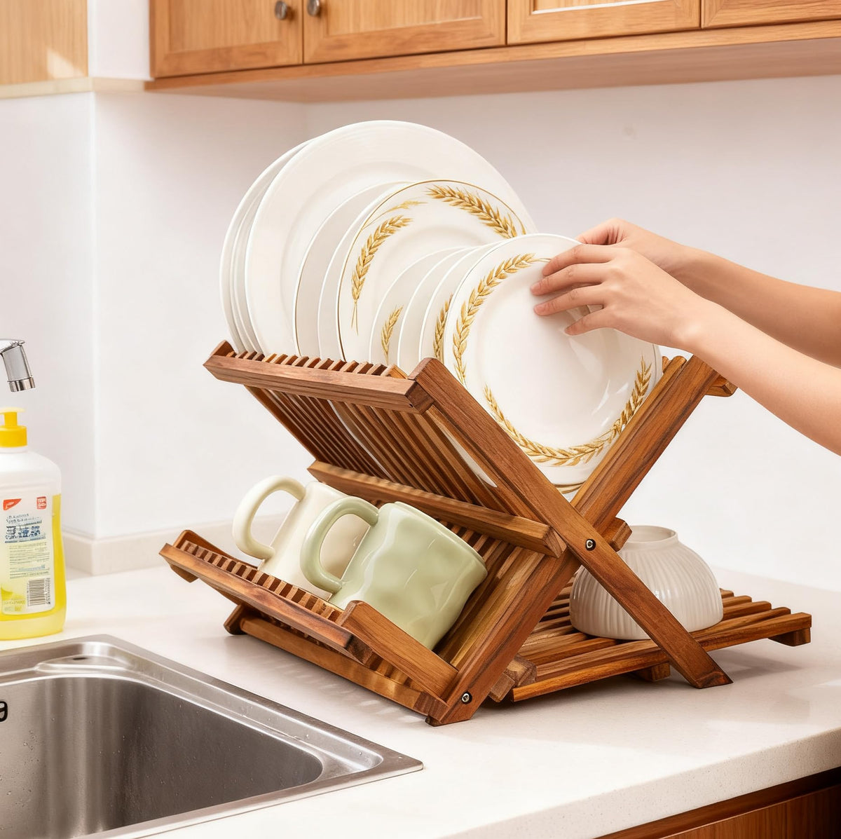 Utoplike foldable design demonstrates space-saving practicality on compact countertops.