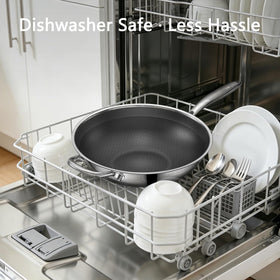 Uven Traoqq wok dishwasher-safe for simple cleanup.