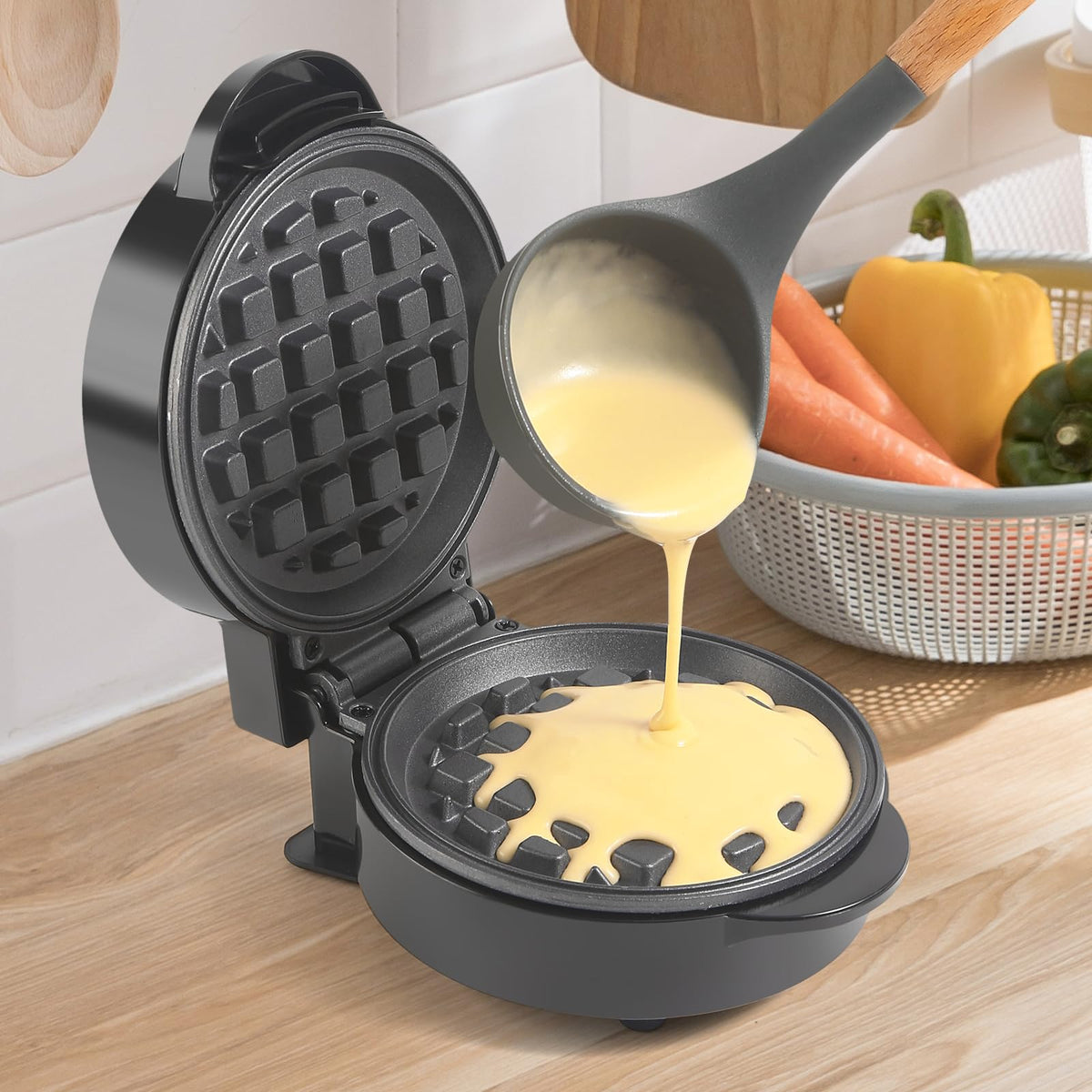 UVFAST mini waffles maker indicator light signaling preheat status for simple use