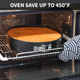 UWILLION large locking latch ensures smooth cake removal