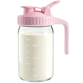 VA1KENE 32oz breastmilk pitcher with lid for secure storage and easy pouring