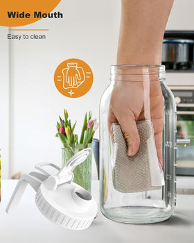 VA1KENE refrigerator-safe pitcher keeps drinks fresh in fridge