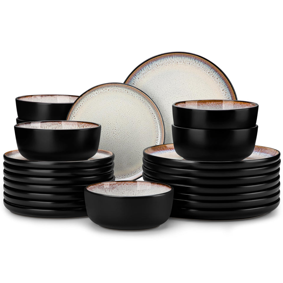 Vancasso Amber dinner plates close-up showing glaze variation for elegant dining.