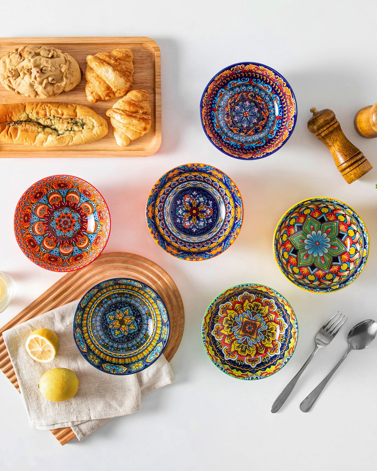 Vancasso Boho bowls suitable for salad, oatmeal, soup, or snacks