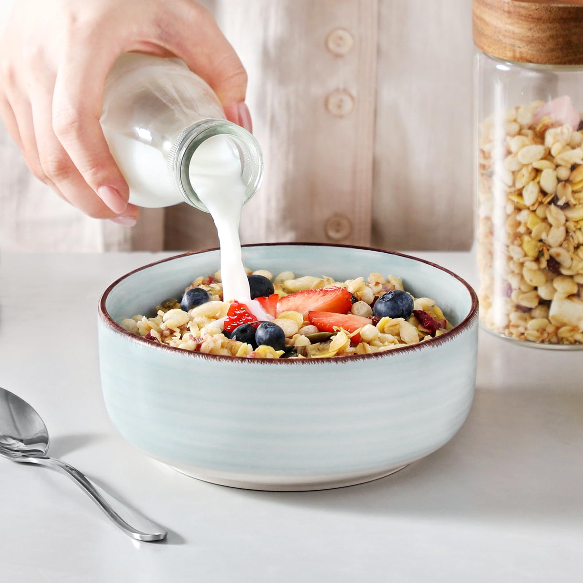 Vancasso Bonita Blue tableware set styled for modern kitchens.