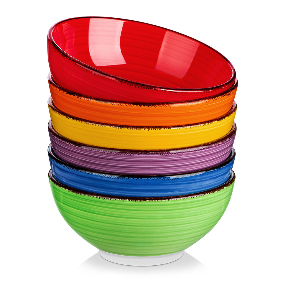 Vancasso Bonita bowls with colorful rims for stylish everyday meals.