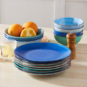 Versatile Vancasso Bonita plates suit main courses to desserts.