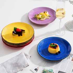 Vancasso Bonita Muticolor dish is dishwasher safe and microwave friendly for convenience.