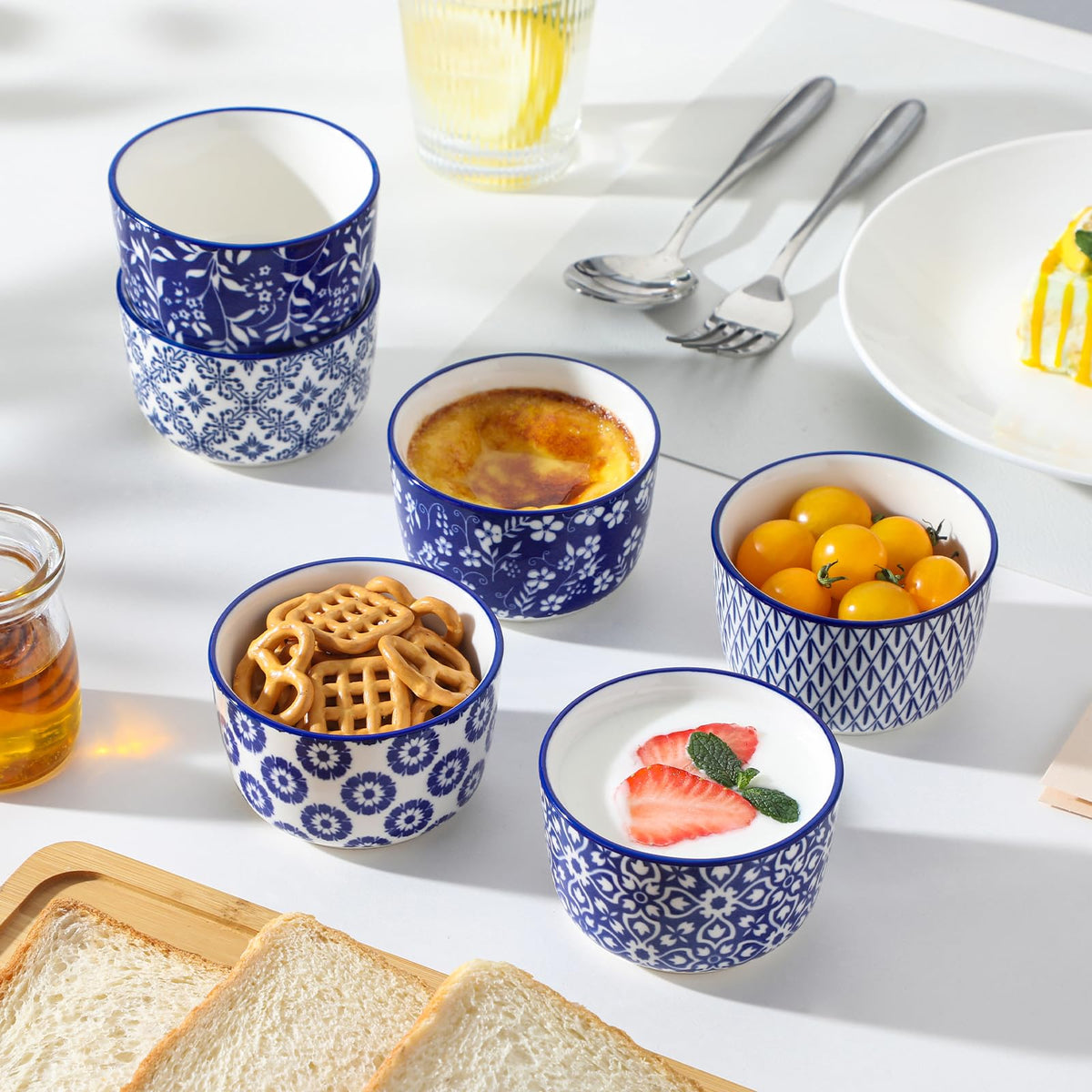 Vancasso Selene ideal for dips, sauces, desserts, and sides.