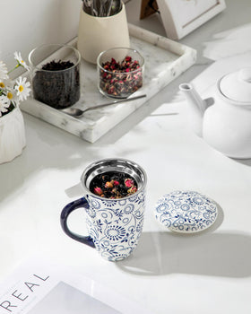 Vancasso SELENE gift-ready mug highlighting elegant packaging and design