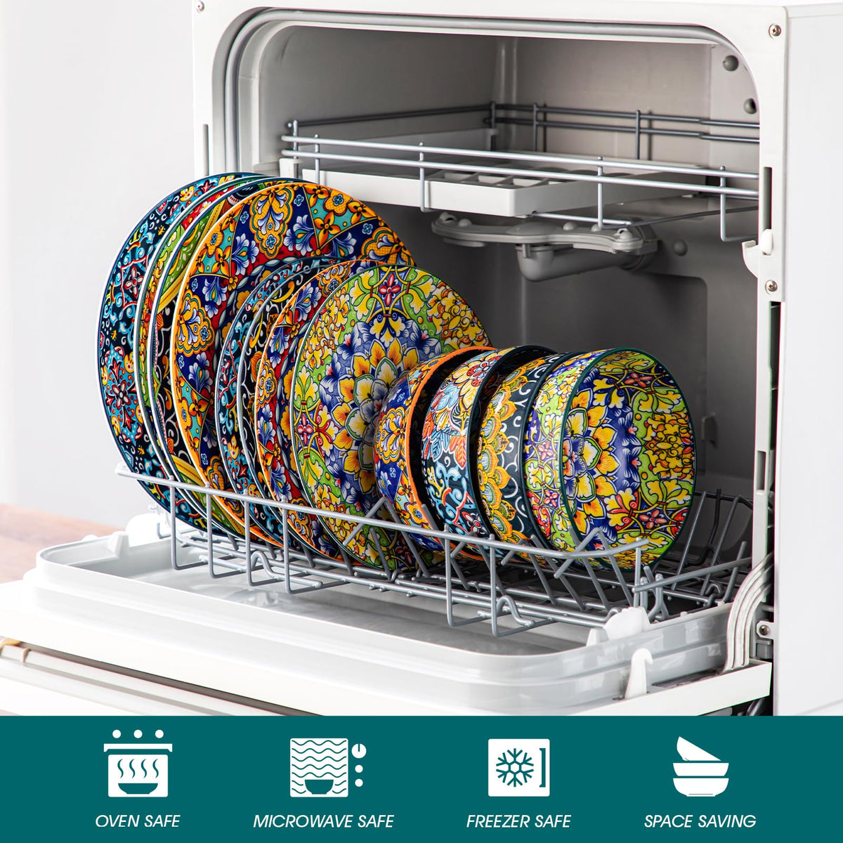 Vancasso SIMI Bohemian-pattern porcelain with glossy glaze.