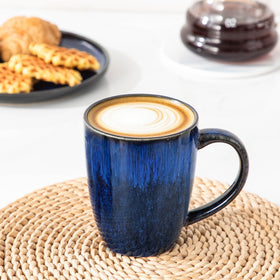 Vancasso Starry mugs make a refined gift for homes, weddings, or holidays