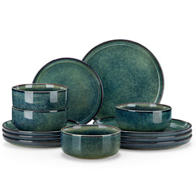 Vancasso Starry dinner plate with green reactive glaze, ideal for family meals.
