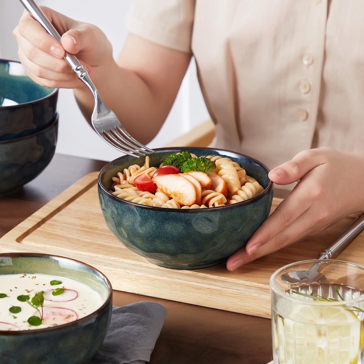 Vancasso Starry dishwasher-safe bowl remains durable for busy kitchens.