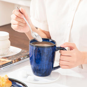 Vancasso Starry blue glaze offers durable, fade resistant finish for daily use