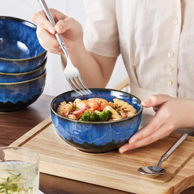 Vancasso Starry microwave-safe dish ready for reheating leftovers.