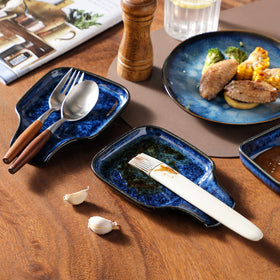 Vancasso Stern spoon rest protects countertops from utensil drips and mess.