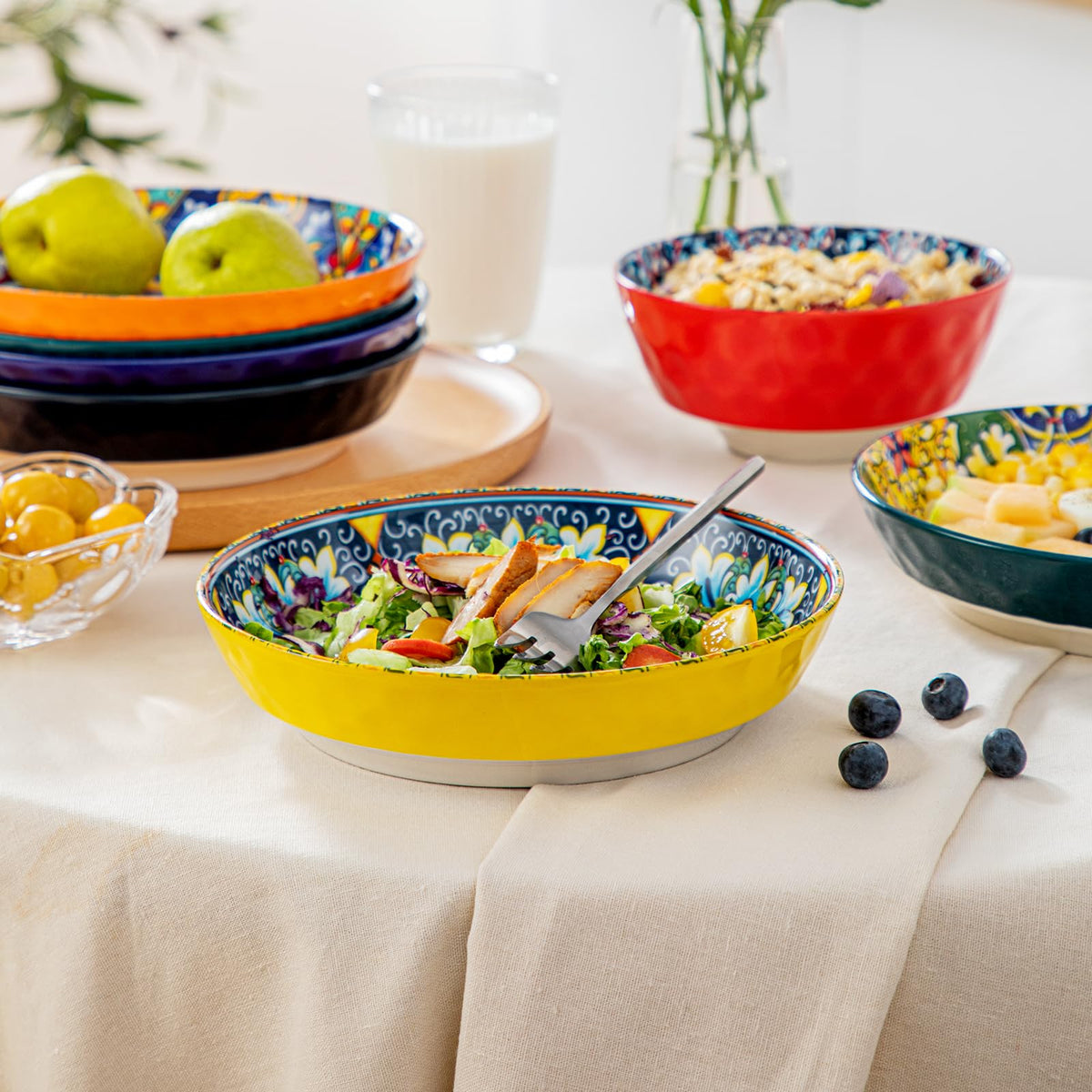 Vancasso versatile bowls for brunches, dinners, and parties