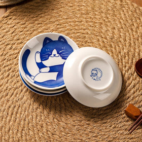 VanEnjoy small dish set of four enhances cat-lover tablescape with charm.