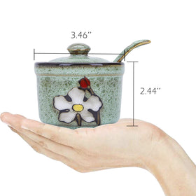 VanEnjoy spice container with floral motif keeps spices organized and attractive