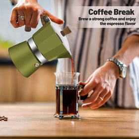 Vaolvpant pour shot into cup, capturing quick extraction and aroma potential.